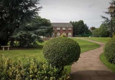 Unveiling the Tranquil Beauty of Quorn Country Hotel’s Riverside Gardens sidebar image